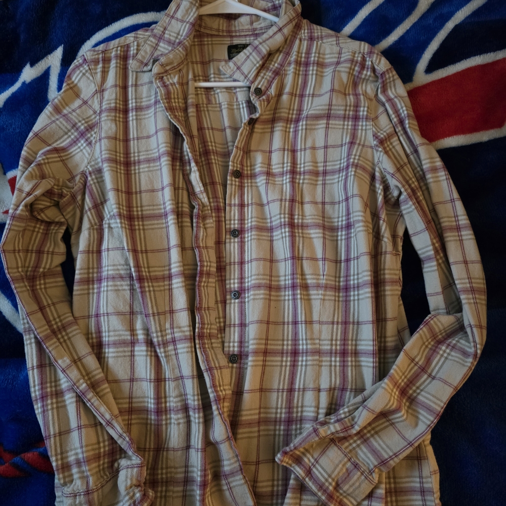 Women's Plaid Button-Down Shirt